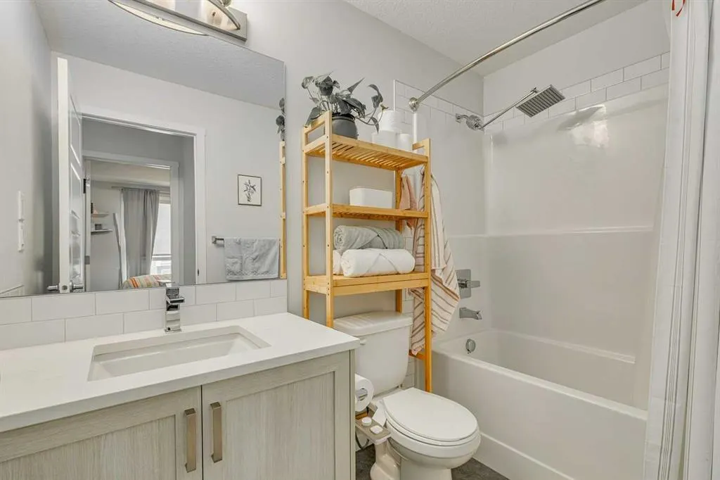 220 Seton Grove SE, #3209