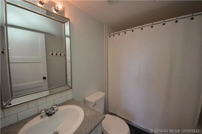 11240 104 Avenue, #104