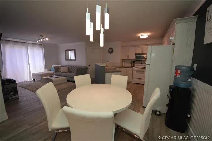 11240 104 Avenue, #104