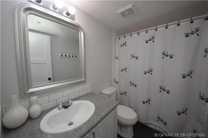 11240 104 Avenue, #104