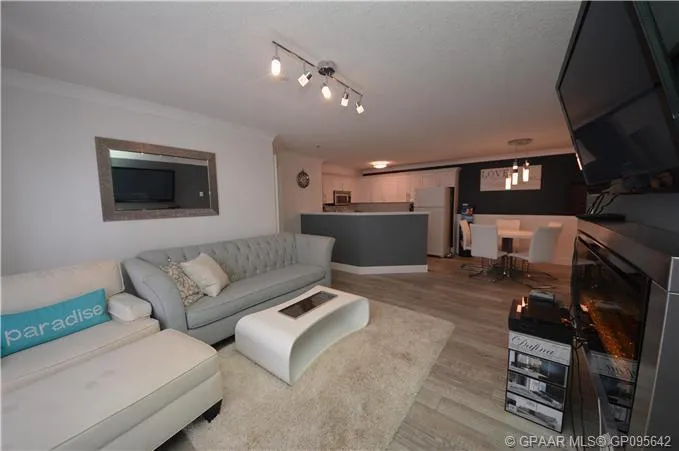 11240 104 Avenue, #104