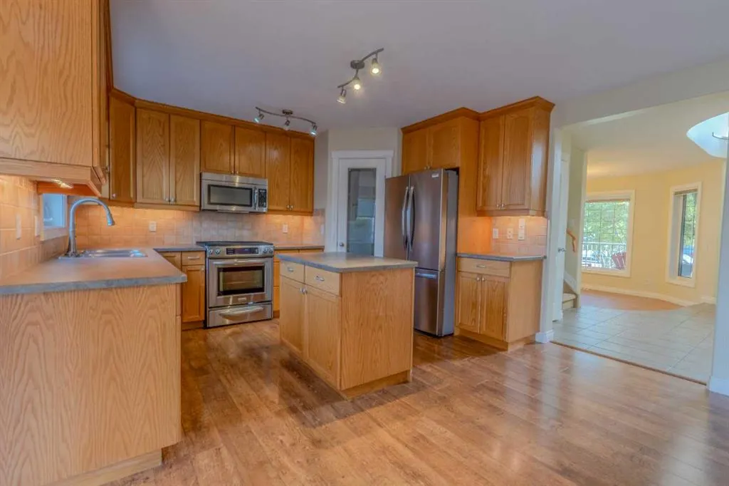 114 Cottonwood Creek Way