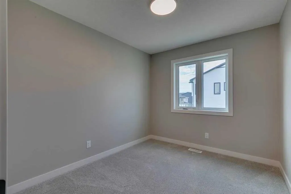 45 Ambleton Boulevard NW
