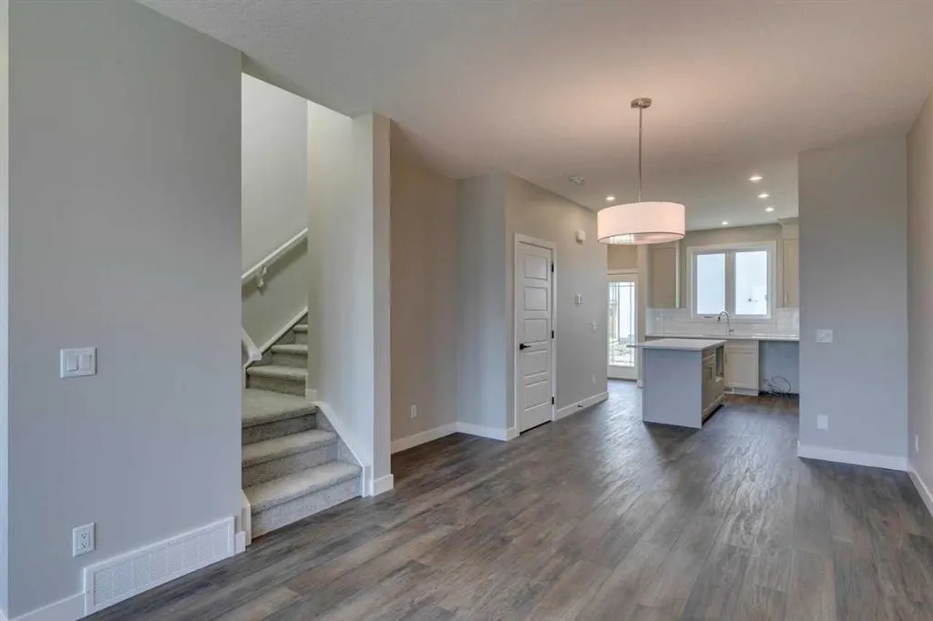 45 Ambleton Boulevard NW