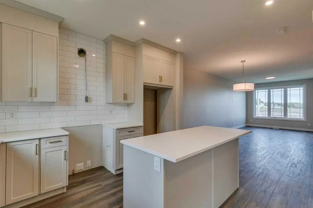 45 Ambleton Boulevard NW