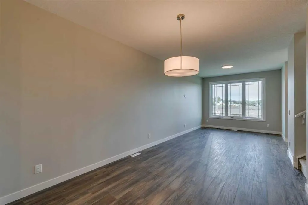 45 Ambleton Boulevard NW