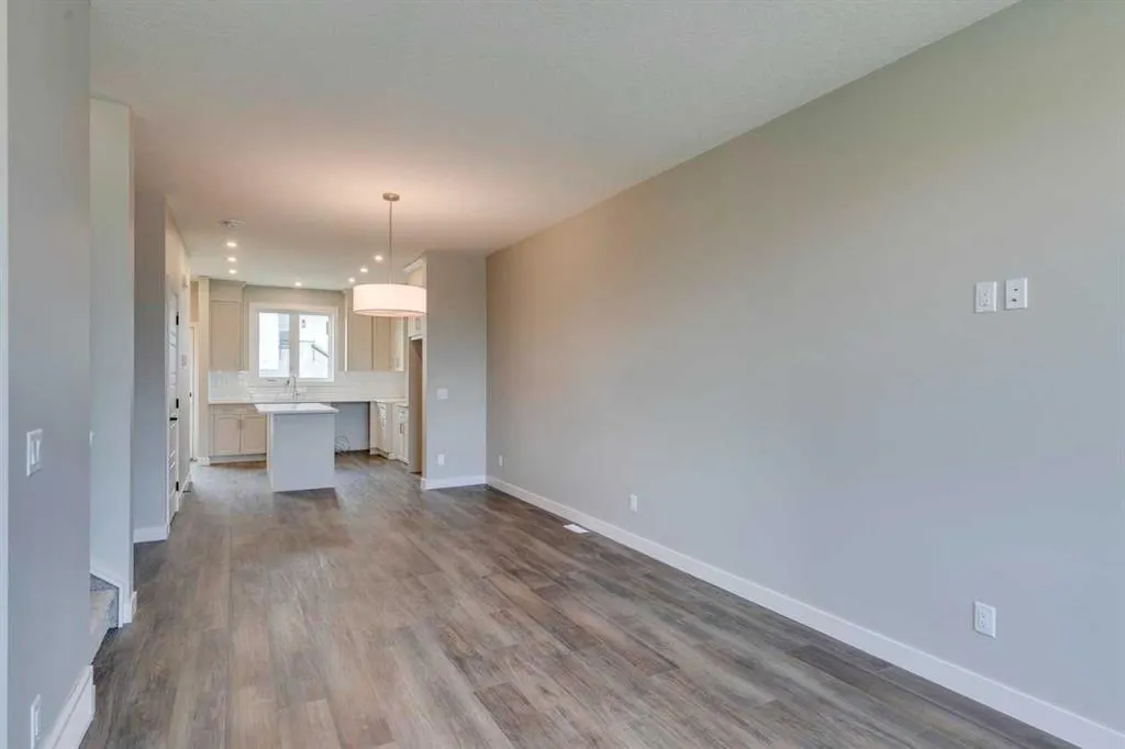 45 Ambleton Boulevard NW