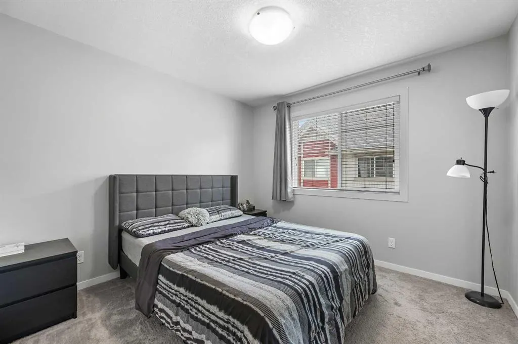 37 New Brighton Point SE