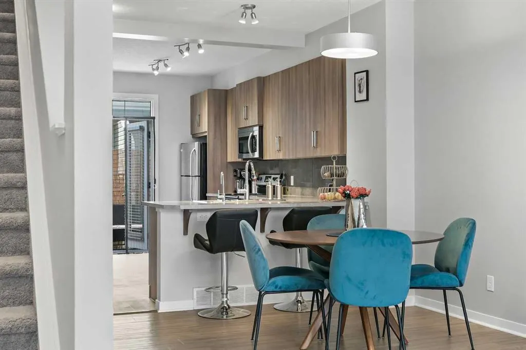 37 New Brighton Point SE