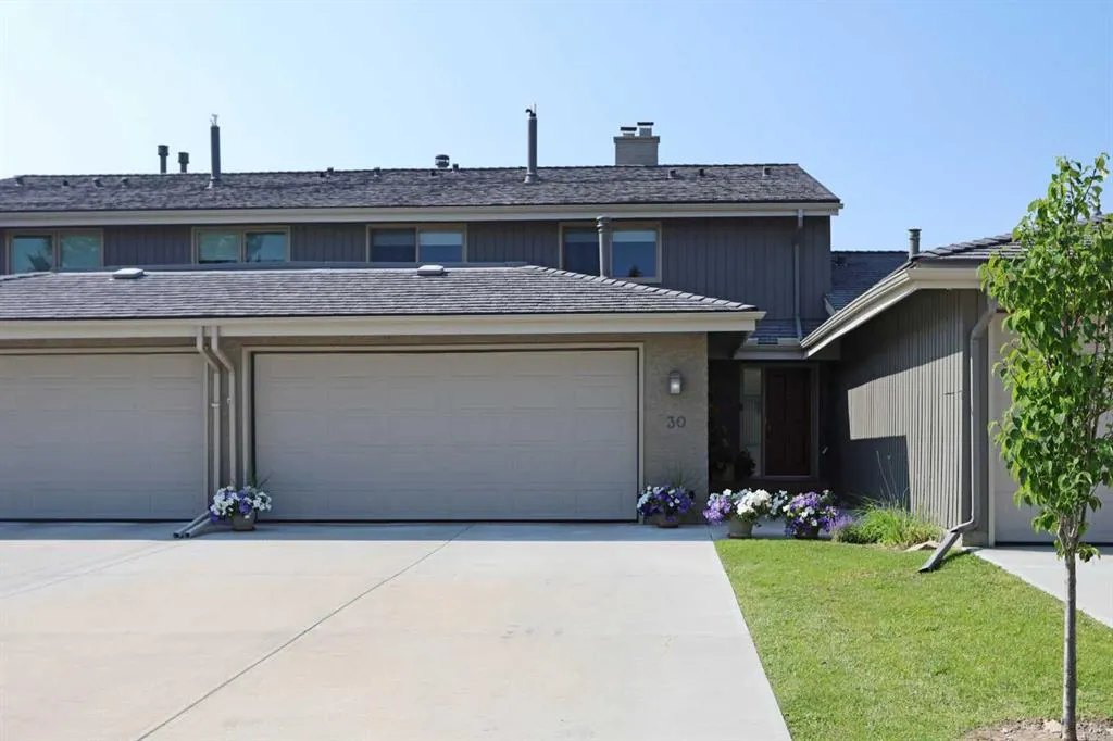 1901 Varsity Estates Drive NW, #30