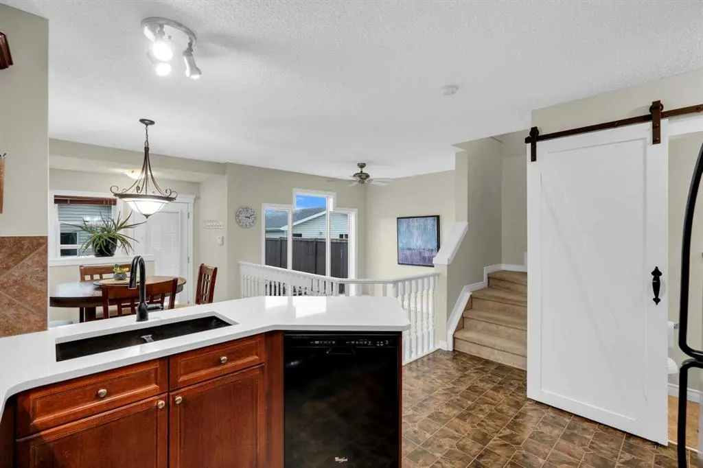 169 Crystal Shores Grove
