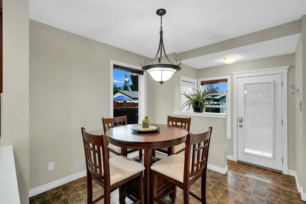 169 Crystal Shores Grove