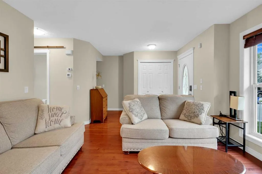 169 Crystal Shores Grove
