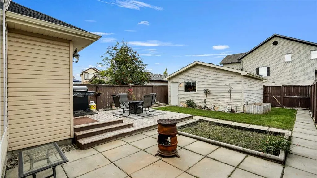 169 Crystal Shores Grove