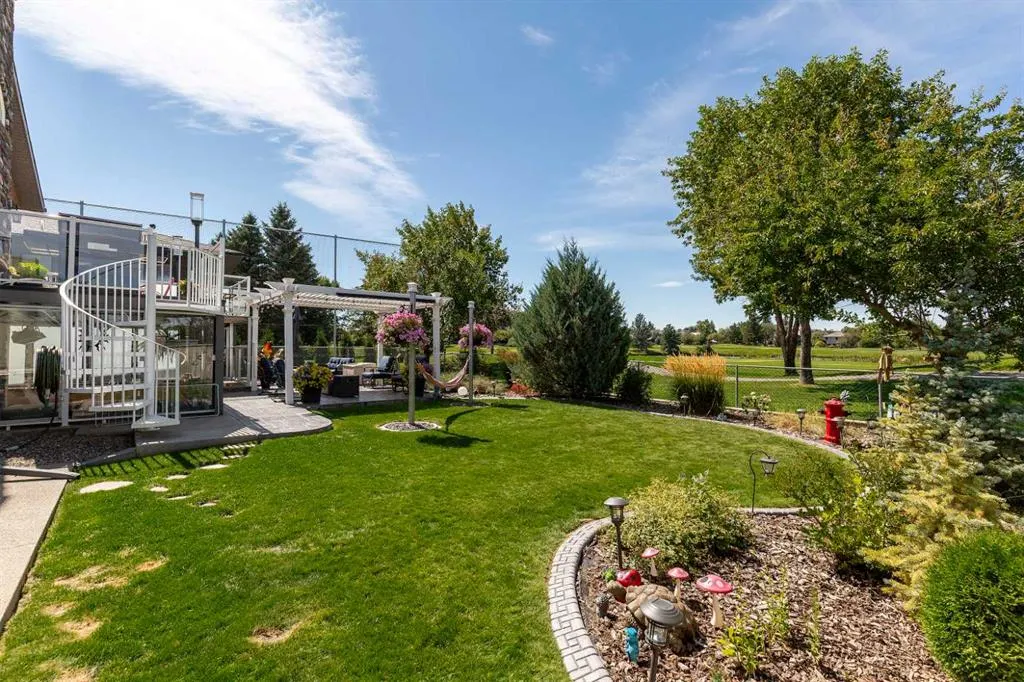 136 Fairway Drive