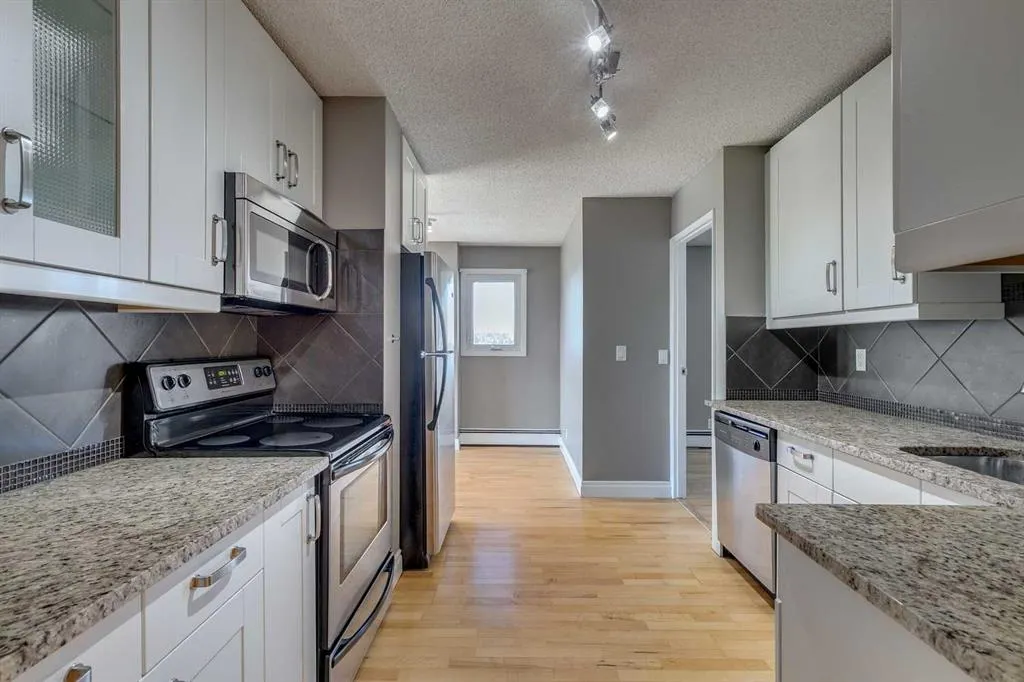 1107 15 Avenue SW, #903