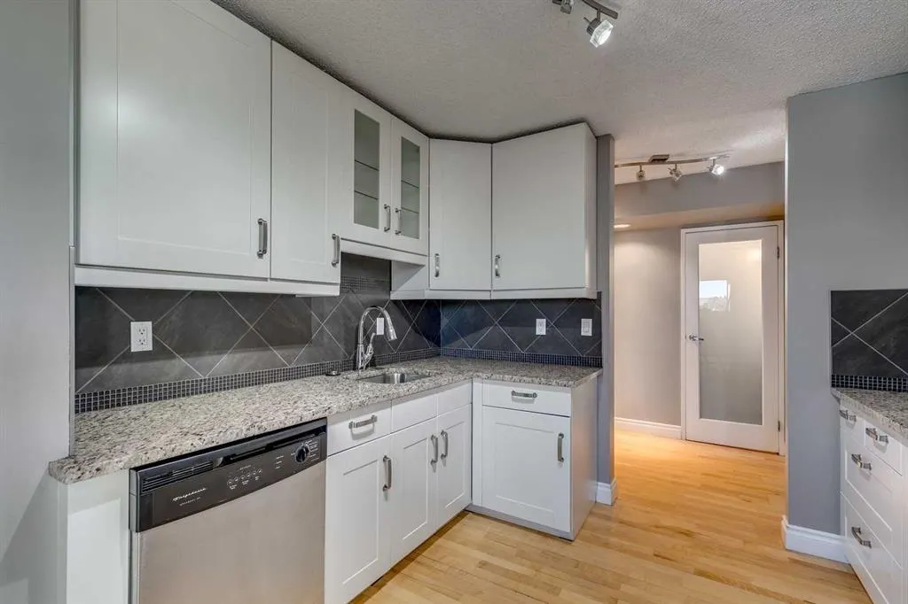 1107 15 Avenue SW, #903