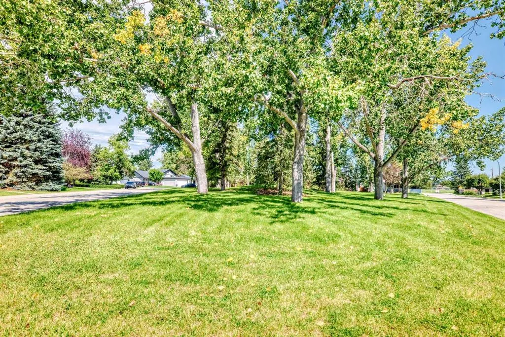 191 Lake Arrow Green SE