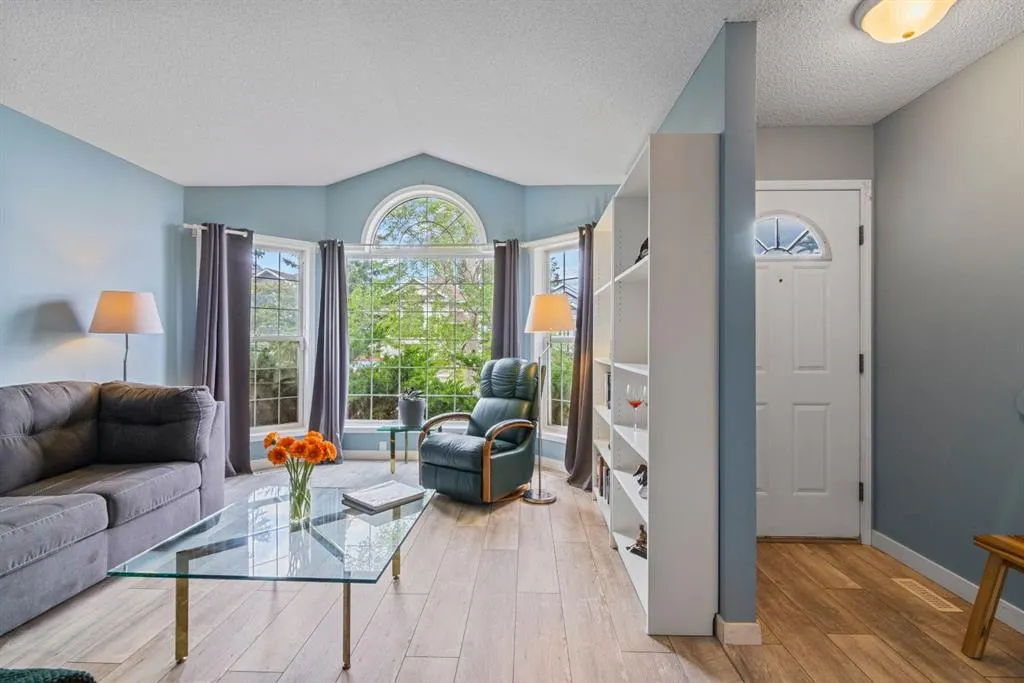 3 Somervale Place SW