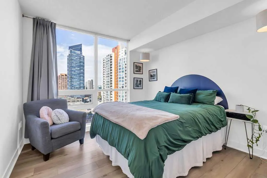 1118 12 Avenue SW, #1402