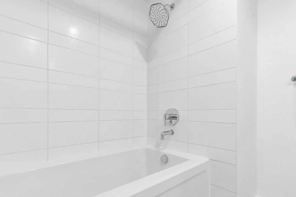 1118 12 Avenue SW, #1402