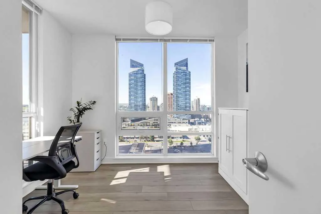 1118 12 Avenue SW, #1402