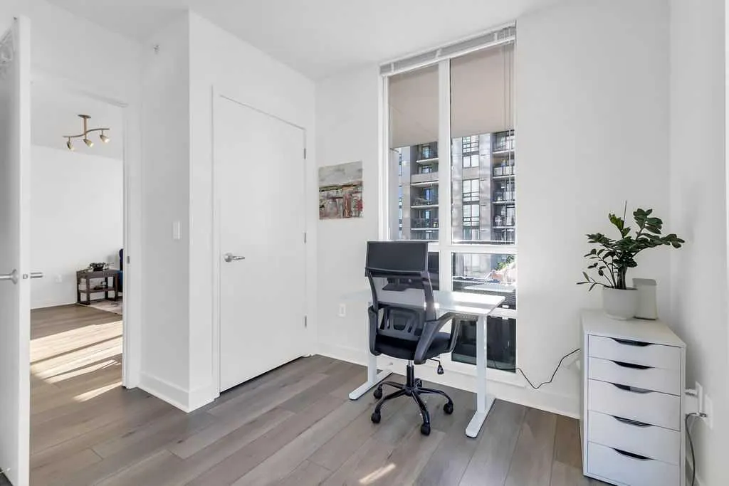 1118 12 Avenue SW, #1402