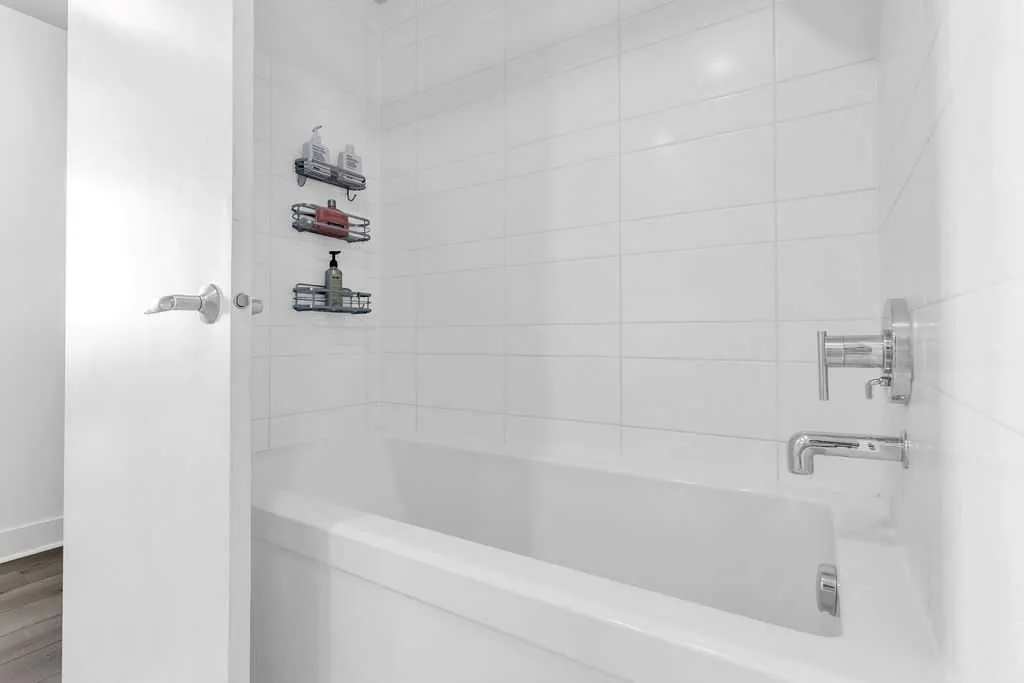 1118 12 Avenue SW, #1402