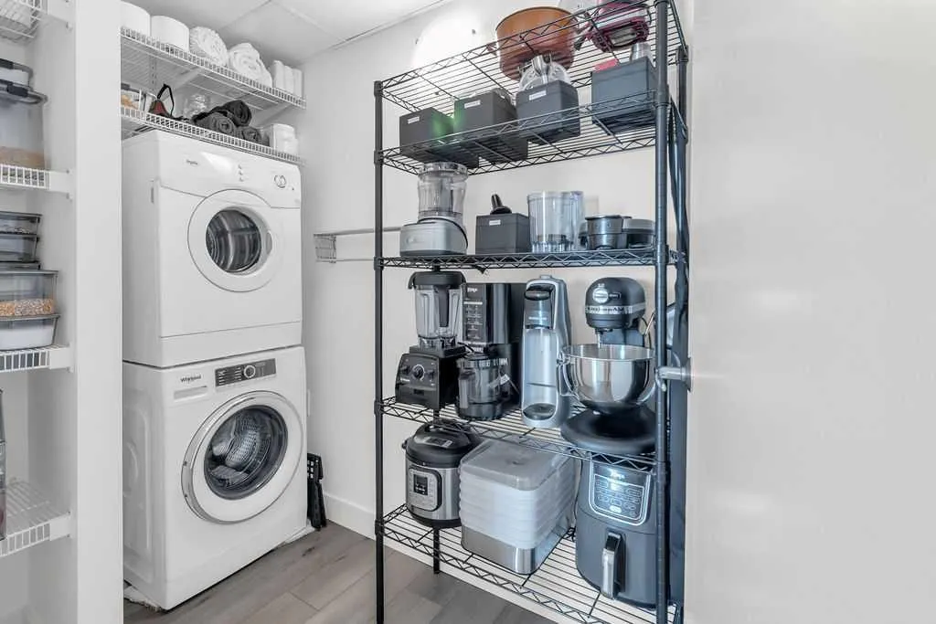 1118 12 Avenue SW, #1402