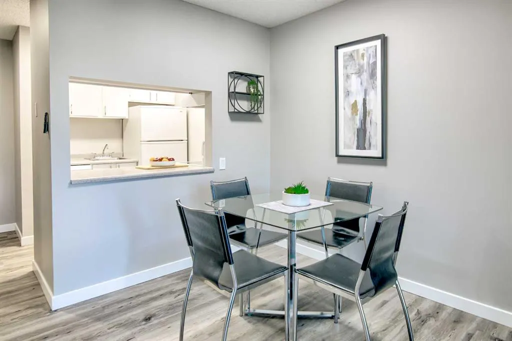 420 Columbia Boulevard W, #109