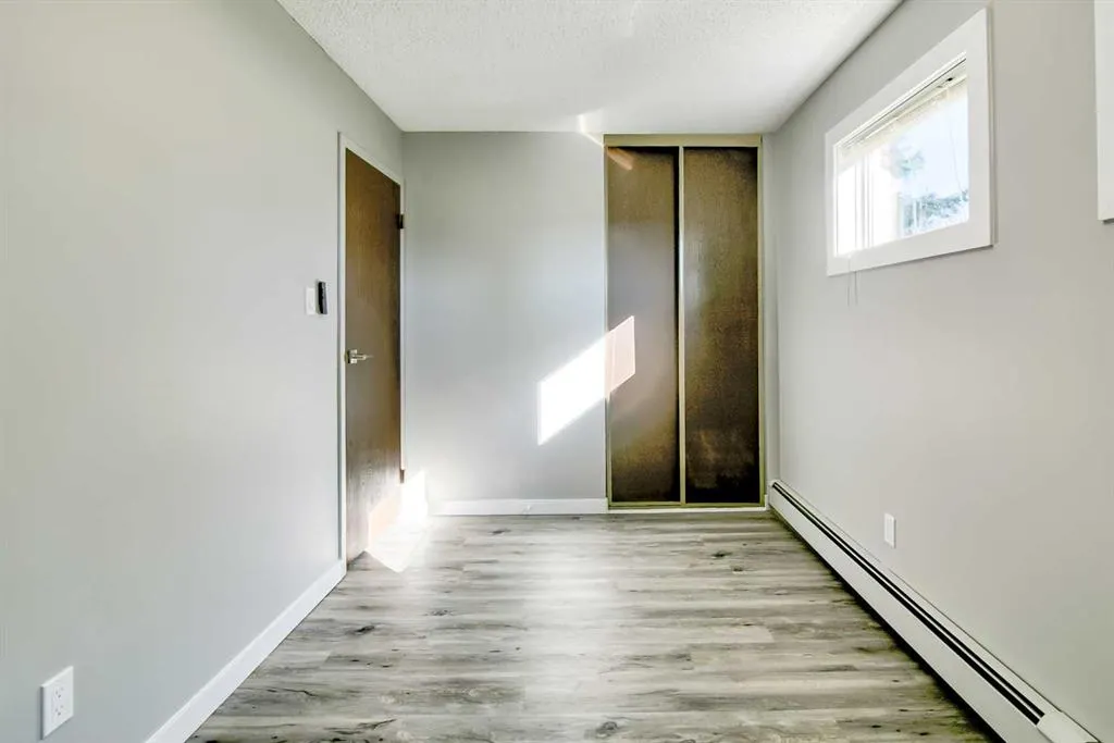 420 Columbia Boulevard W, #109