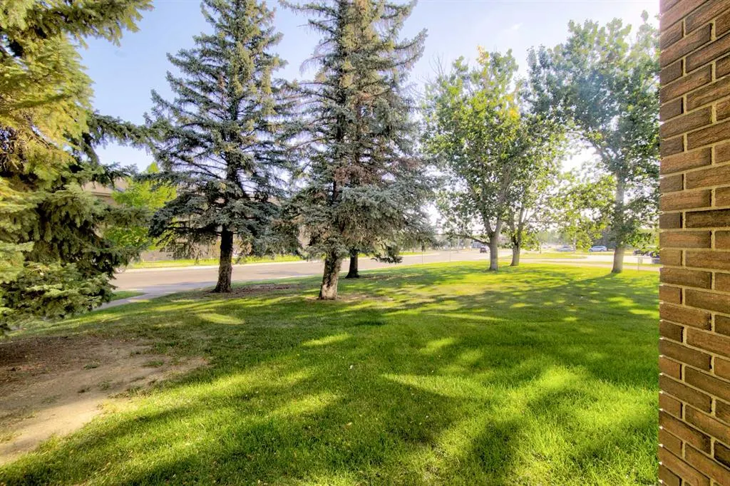 420 Columbia Boulevard W, #109