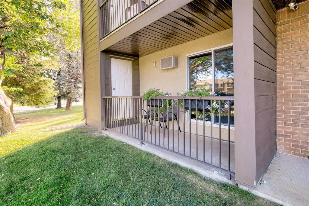 420 Columbia Boulevard W, #109