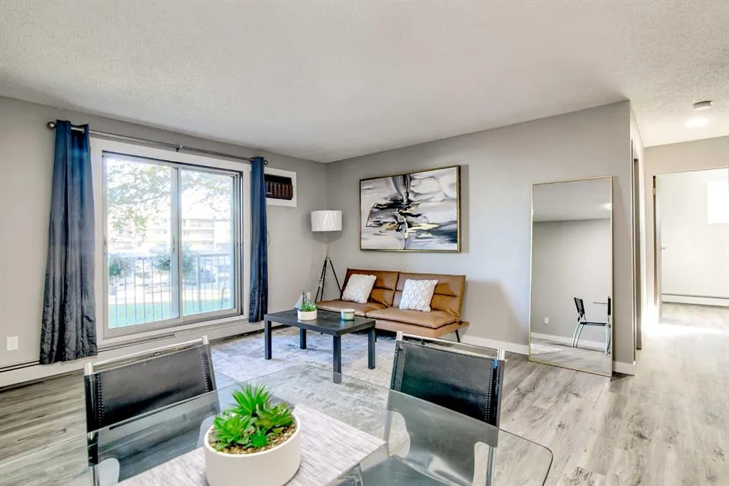 420 Columbia Boulevard W, #109