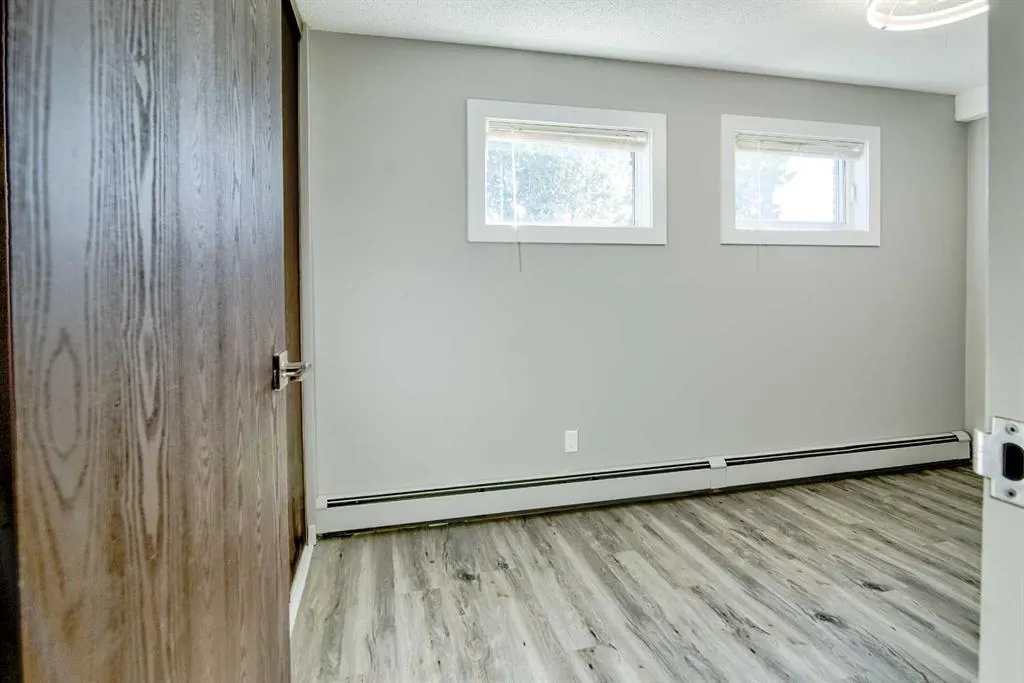 420 Columbia Boulevard W, #109