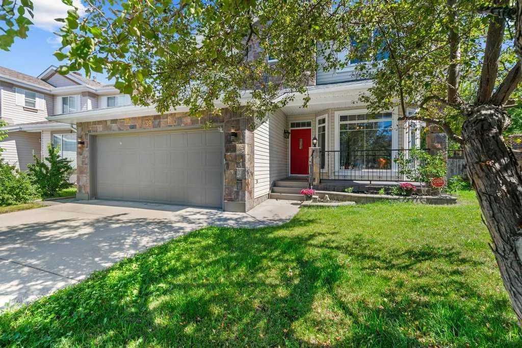 139 Douglasdale Point SE