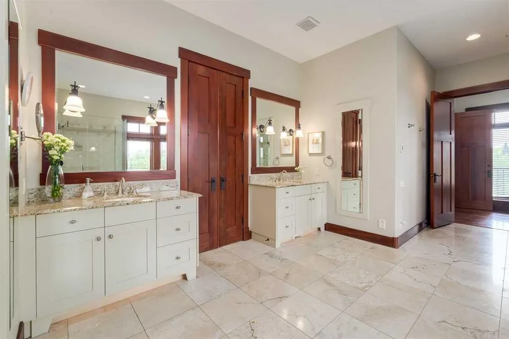 32 Wolfwillow Ridge