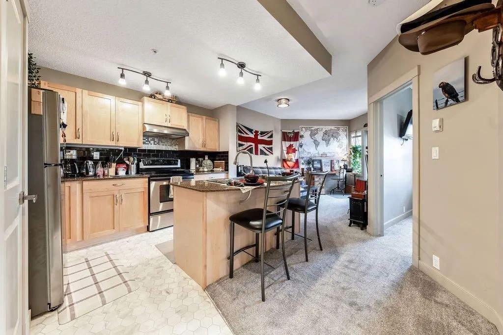 5605 Henwood Street SW, #3305