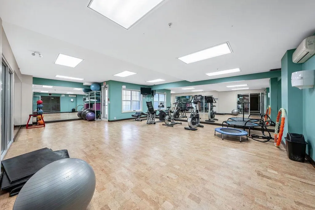 5605 Henwood Street SW, #3305