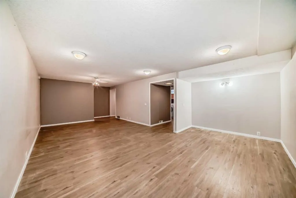 131 Bracewood Road SW