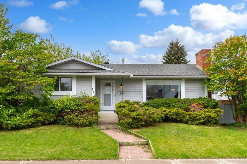 131 Bracewood Road SW