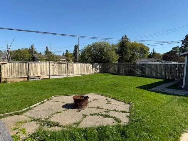 10203 103 Street