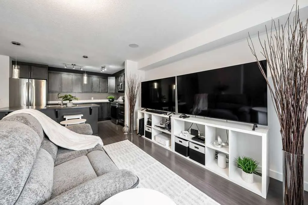 308 Redstone View