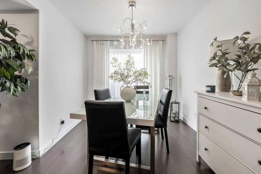 308 Redstone View