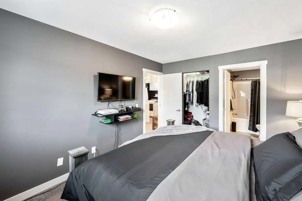 308 Redstone View