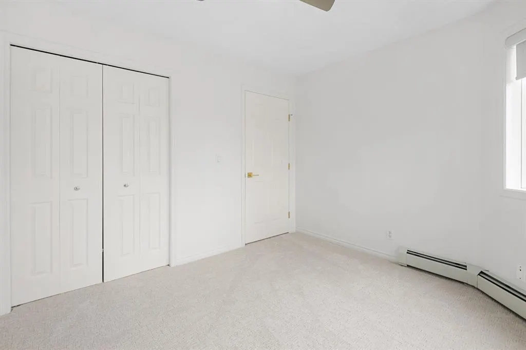 7451 Springbank Boulevard SW, #2205