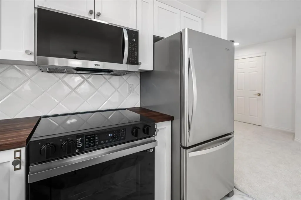 7451 Springbank Boulevard SW, #2205