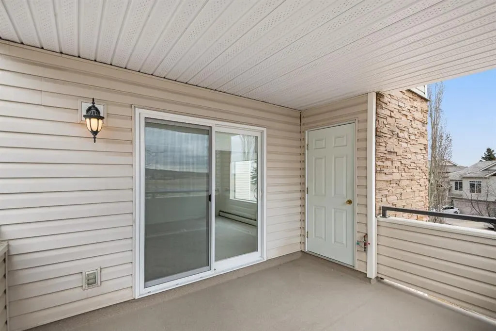 7451 Springbank Boulevard SW, #2205