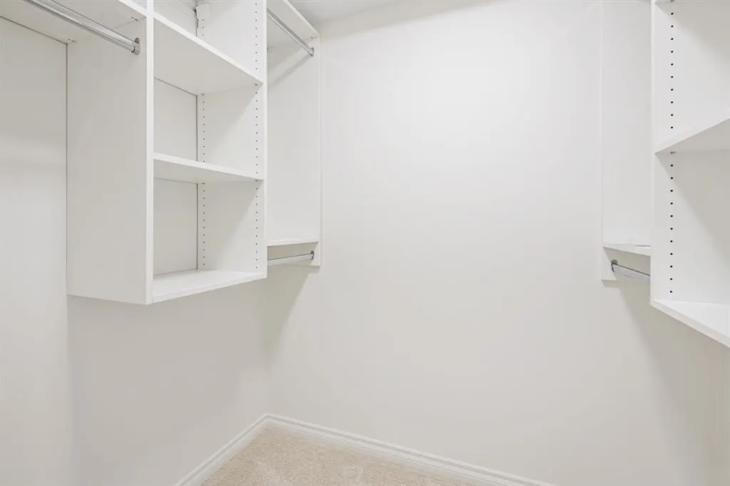 7451 Springbank Boulevard SW, #2205