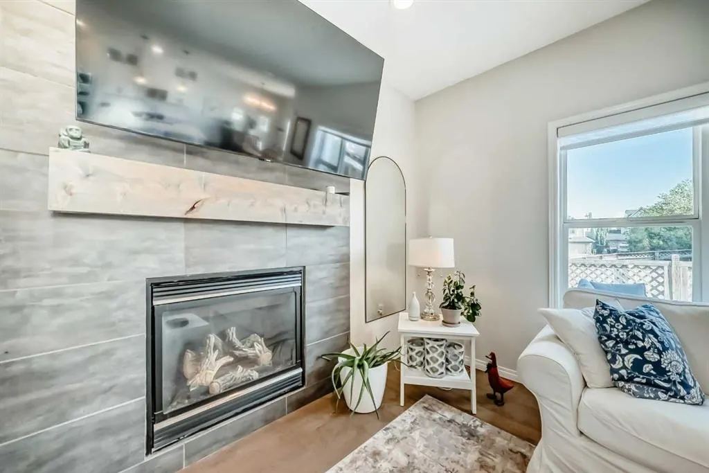128 LAVENDER Way